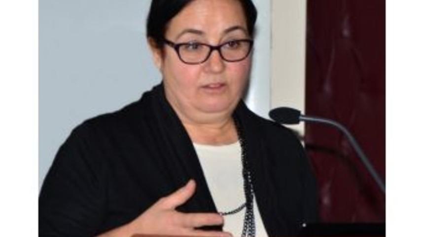 D&uuml;nya &Ccedil;ocuk G&uuml;n&uuml;