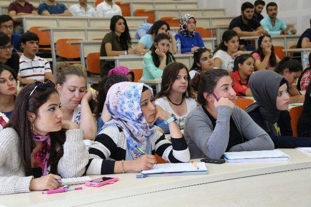 7 Aralık Üniversitesi’nde Eğitim Başladı