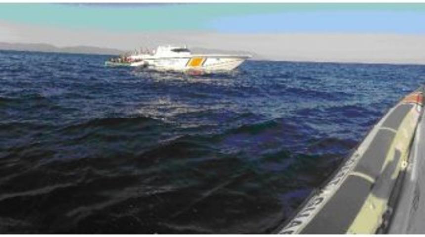 Kuşadası K&ouml;rfezi&rsquo;nde 48 Ka&ccedil;ak G&ouml;&ccedil;men Yakalandı