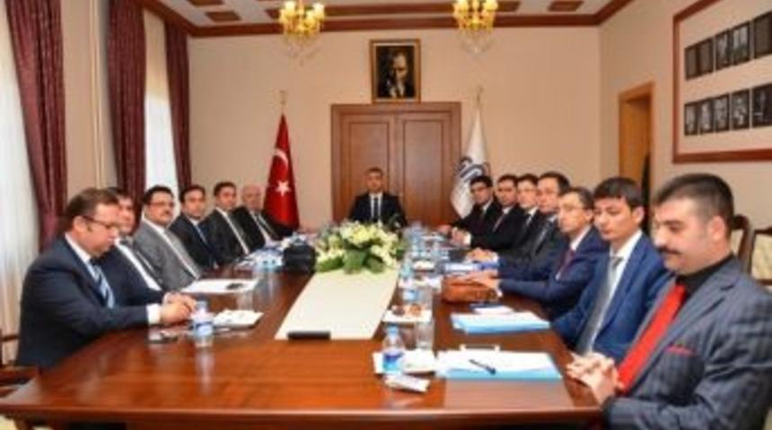 M&uuml;lki İdare Amirleri Toplantısı Yapıldı