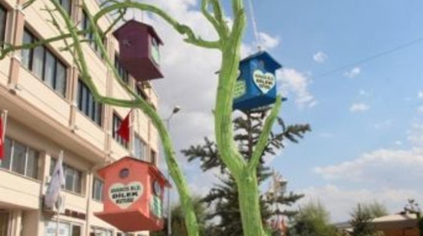 Avanos&rsquo;ta &rsquo;bir Dilek De Sen Tut&rsquo; Ağa&ccedil;ları Yerleştirildi