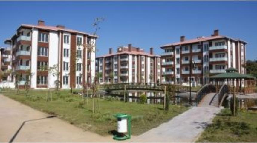 D&uuml;zce&rsquo;de Ge&ccedil;en Ay 561 Konut Satıldı