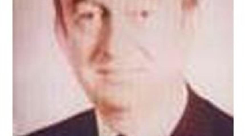 İ&ccedil;işleri Eski Bakanlarından Ahmet Sel&ccedil;uk Vefat Etti