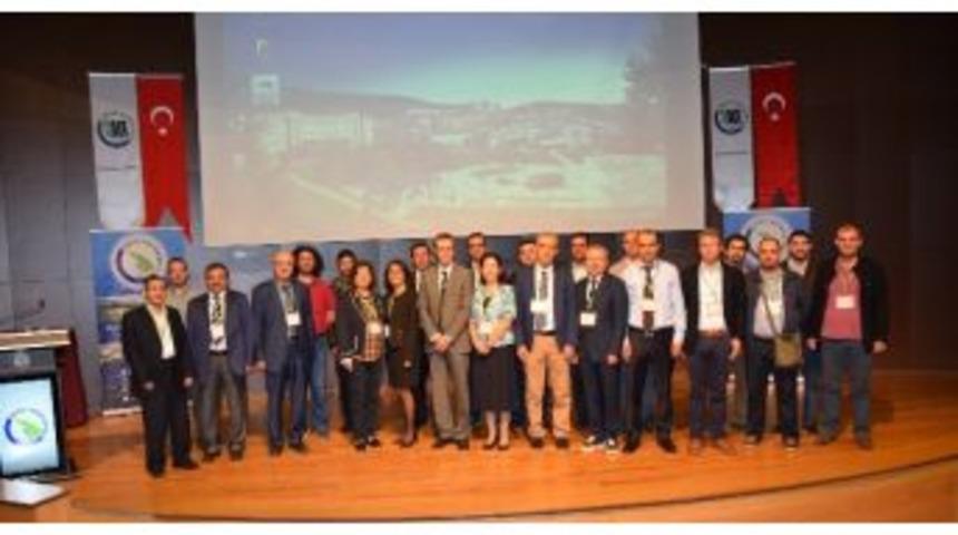 Akıllı Sistemlerde Yenilikler Ve Uygulamaları D&uuml;zce &Uuml;niversitesinde Tartışılıyor