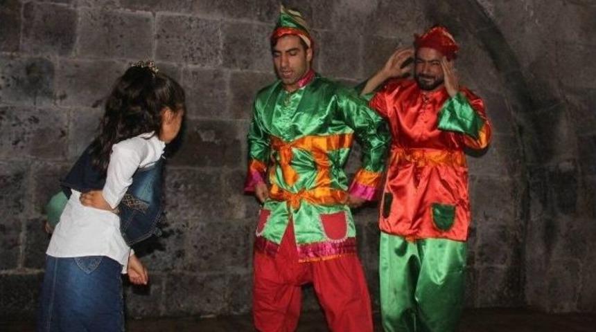 Bisad Tarafından Köy Öğrencilerine Oda Tiyatrosu Gösterisi Yapıldı