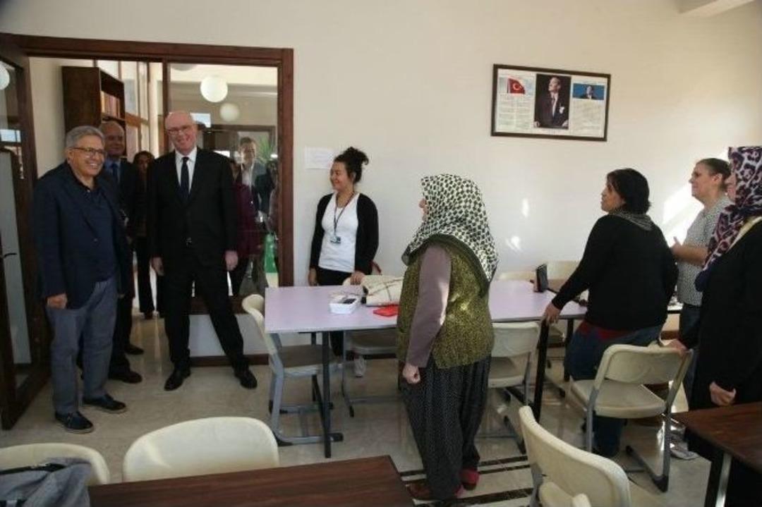 Livaneli Ve &Ccedil;elebi, Odunpazarı Belediyesi&rsquo;nin Projelerini İnceledi