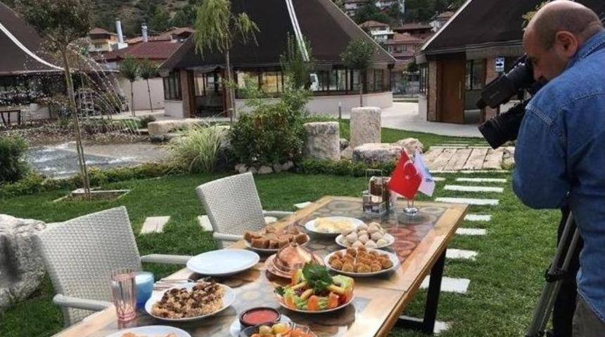 Vezirhan Beldesinin Y&ouml;resel &Uuml;r&uuml;nleri Tanıtıldı