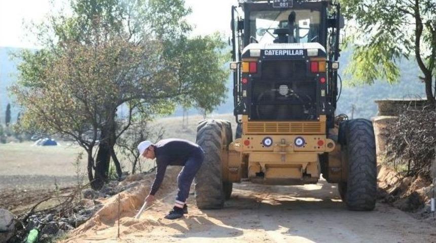 Odunpazarı Belediyesi Yol Yapım Ve Onarım &Ccedil;alışmalarına Devam Ediyor