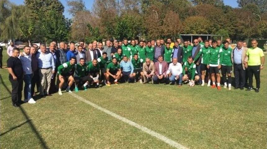 Sakaryaspor&rsquo;a Moral Ziyareti