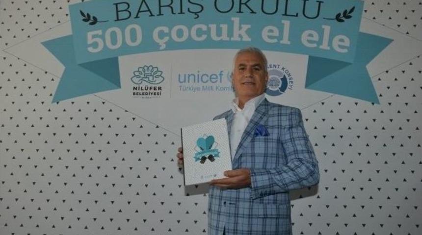 Nil&uuml;fer Belediyesi Barış Anadolu Lisesi&rsquo;nin Hikayesi Kitaba D&ouml;n&uuml;şt&uuml;