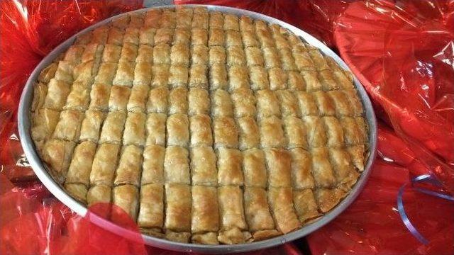 İvrindili Kadınların Tatlı Dayanışması 1