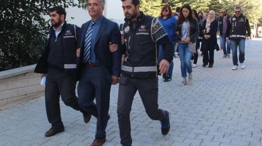 Dbp’li Başkanla Birlikte 13 Şüpheli Adliyeye Sevk Edildi