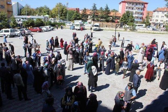 45 Kişilik Hizmetli Kadrosuna 841 Kişi Başvurdu