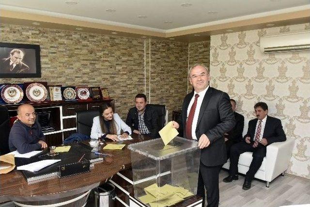 G&uuml;m&uuml;şhane-bayburt B&ouml;lge Barosunda Se&ccedil;im Yapıldı 3