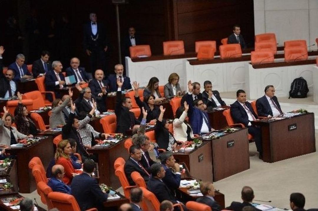 Irak Ve Suriye&rsquo;le Sınır &Ouml;tesi Operasyon Tezkeresinin S&uuml;resi Uzatıldı