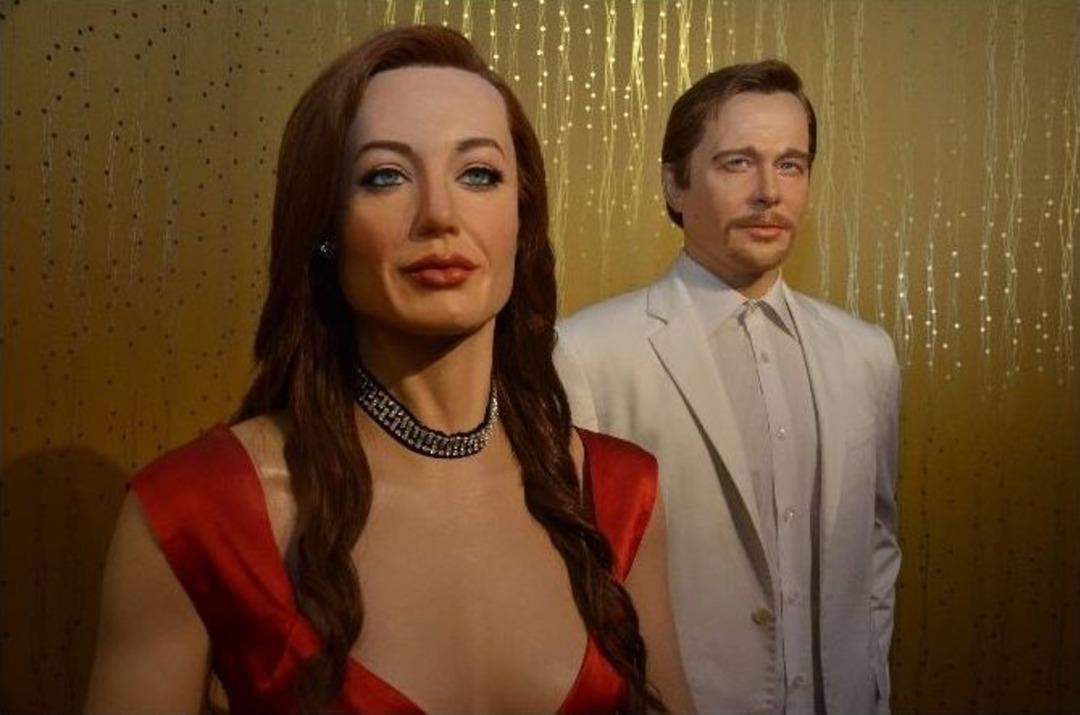 (&ouml;zel Haber) Londra&rsquo;da Ayrıldılar Eskişehir&rsquo;de Yan Yanalar