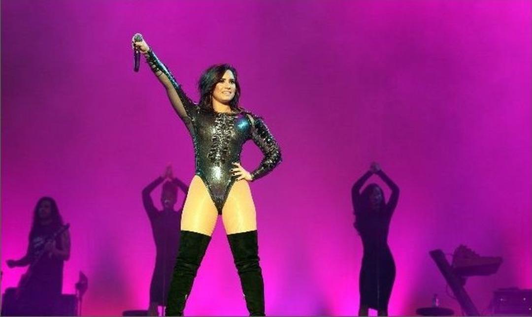 Demi Lovato, Expo 2016&rsquo;yı Salladı
