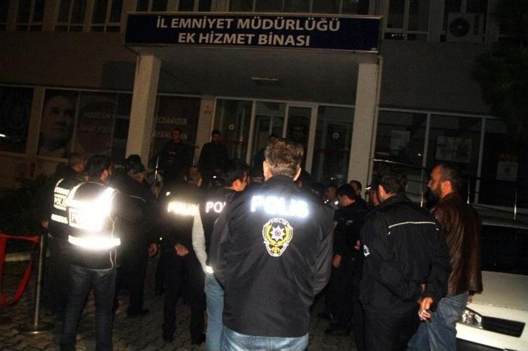 Trabzon&rsquo;da 300 Polisle &rsquo;huzur 61 Şok&rsquo; Operasyonu