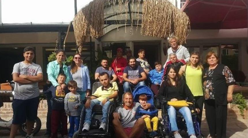 Başkan Erg&uuml;n&rsquo;den Engelliler Meclisi&rsquo;ne Destek