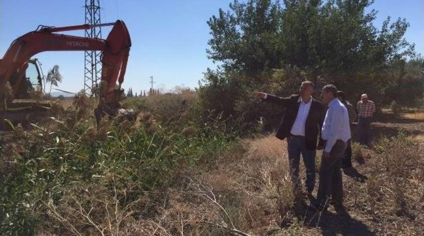 Moralılar Deresi Temizlendi