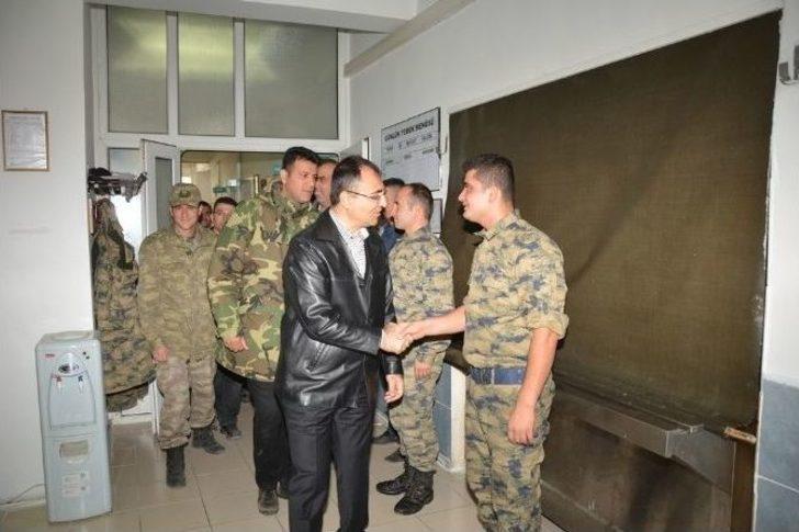 Vali Toprak Hekimhan’da İncelemelerde Bulundu G4