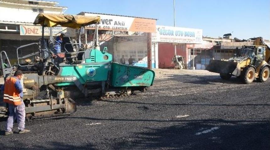 Batman Sanayi Sitesi 20 Yıl Sonra Asfalta Kavuştu