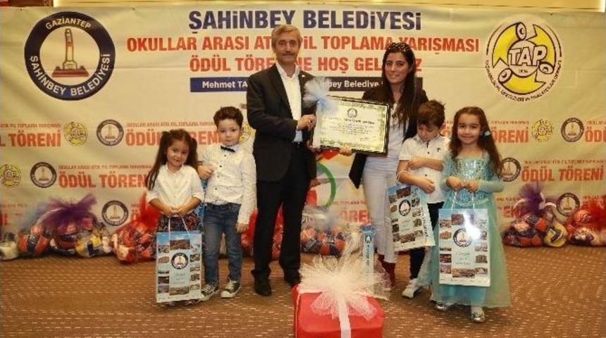 &Ccedil;evreye Duyarlı Okullar &Ouml;d&uuml;llendirildi