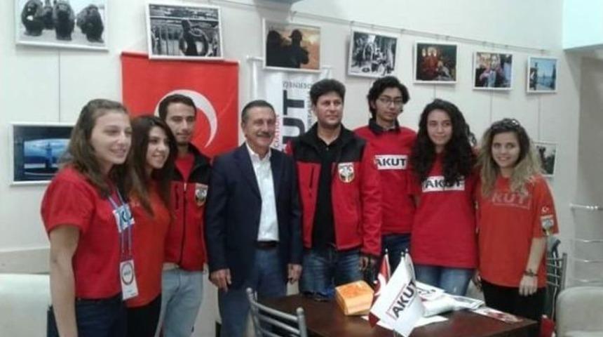 Akut G&ouml;n&uuml;ll&uuml;leri Derneklerini Tanıttı