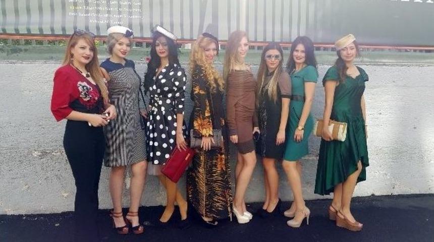 İstiklal&rsquo;de Nostalji R&uuml;zgarı