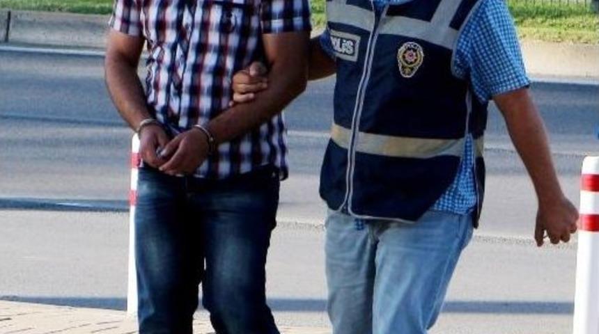 Fet&ouml;&rsquo;den Aranan M&uuml;hendis Tatilde Yakalandı