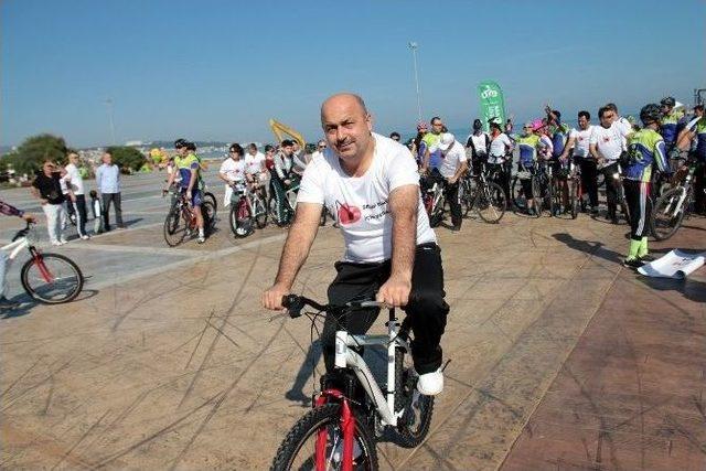 Sağlık İçin 30 Kilometre Pedal Çevirdiler