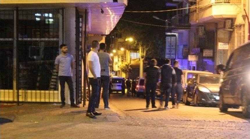 Silah Sesleri Vatandaşları Sokağa D&ouml;kt&uuml;