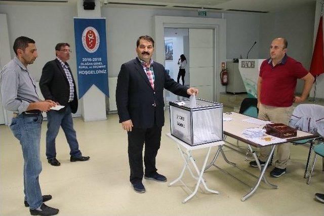 Veteriner Hekimler Odası’nda Sinan Sağlam Güven Tazeledi