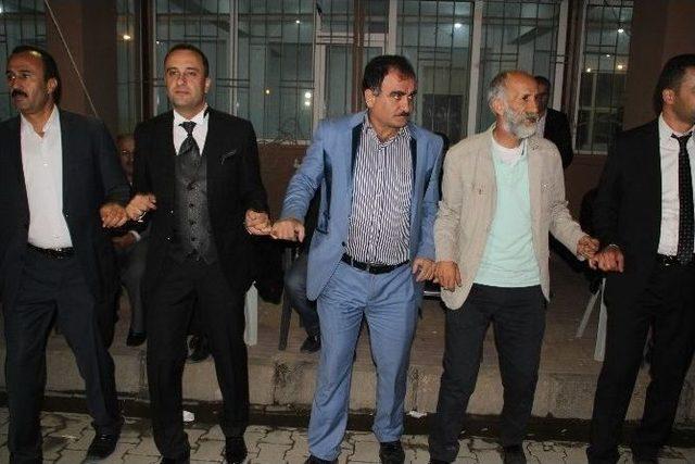 Özbek Ailesinin Mutlu Günü 3