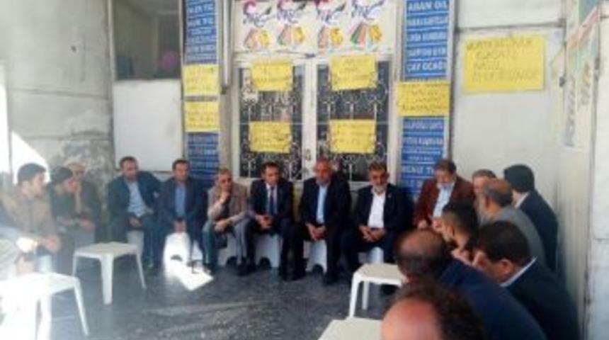 Saadet Partisinden Mağdur Belediye Pasajı Esnafına Ziyaret