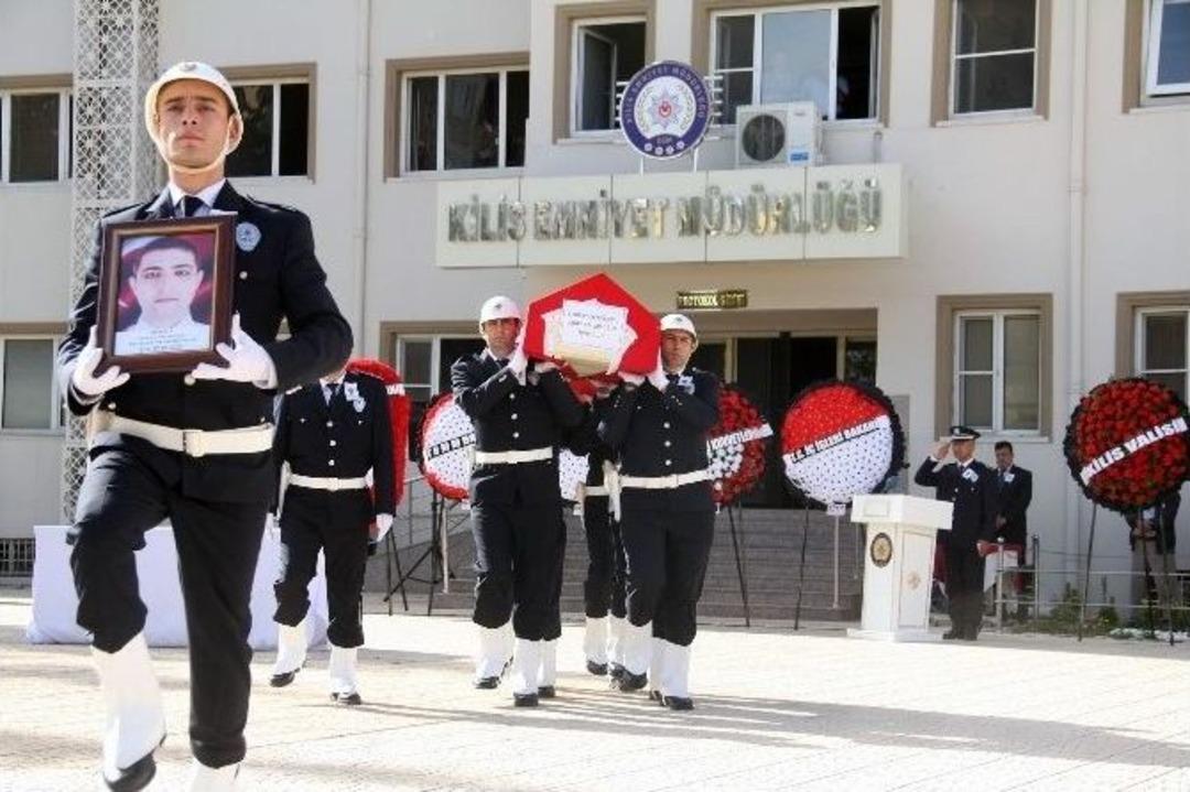 Şehit Polis Murat Mimiroğlu&rsquo;nun Cenazesi T&ouml;renle Memleketine G&ouml;nderildi