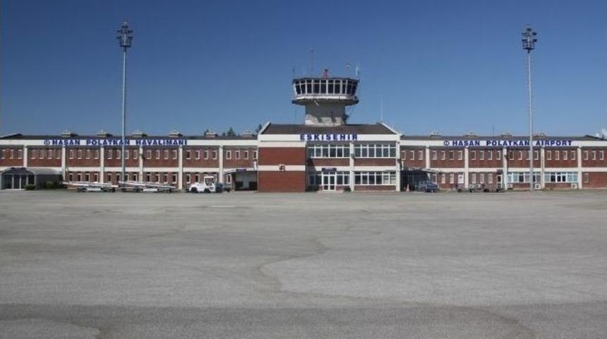 Hasan Polatkan Havalimanı&rsquo;na Yeni Terminal M&uuml;jdesi