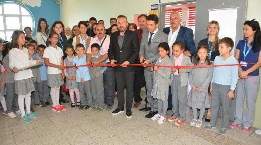 Yenimahalle Ortaokulu&rsquo;na &Ouml;ğretmenler Odası Yapıldı