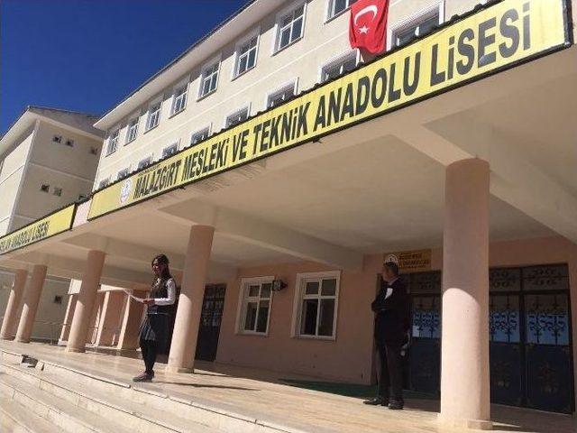 15 Temmuz Demokrasi Şehitlerini Anma T&ouml;reni 1