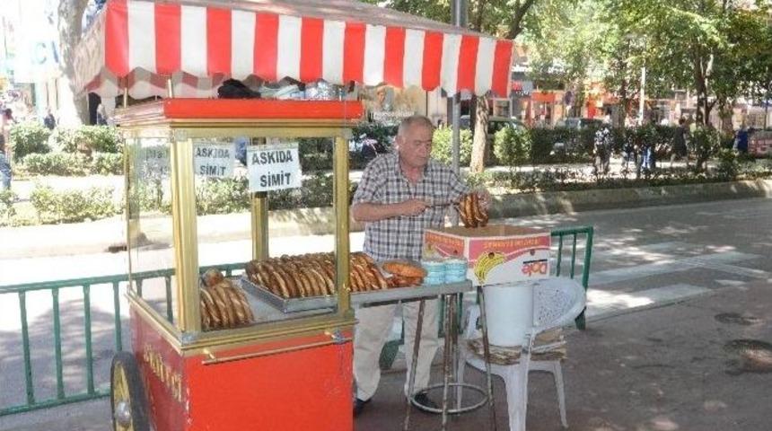 (&ouml;zel Haber) Y&uuml;zlerce Yıllık Osmanlı Geleneği Simit Tezgahlarında Hayat Buluyor
