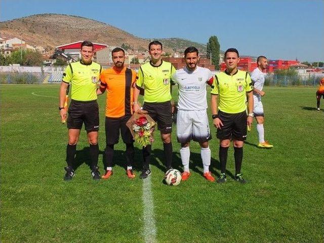 Bozüyük Vitra Spor: - Çayırova Spor: 2