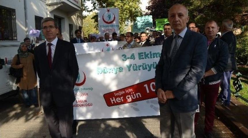 Sağlık Personelleri "sağlık" İ&ccedil;in Y&uuml;r&uuml;d&uuml;