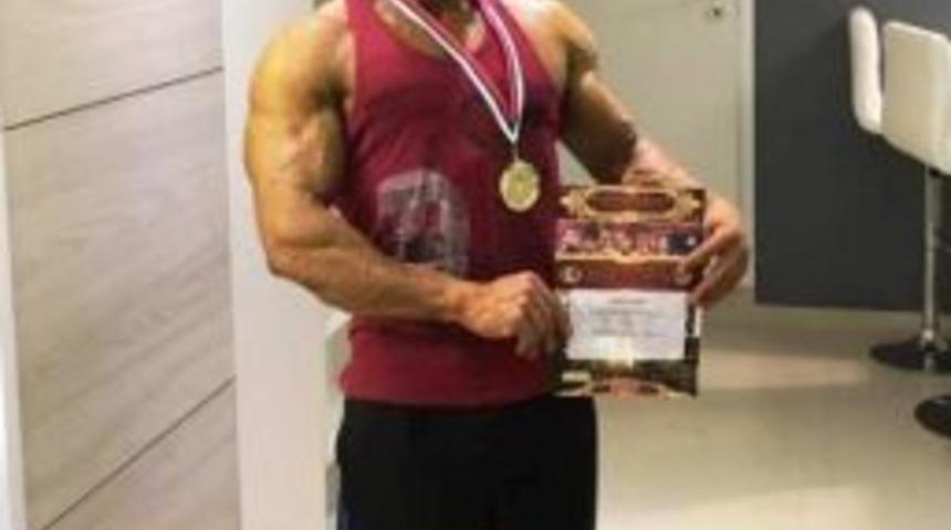 V&uuml;cut Geliştirme Şampiyonasında D&uuml;nya &Uuml;&ccedil;&uuml;nc&uuml;s&uuml; Oldu