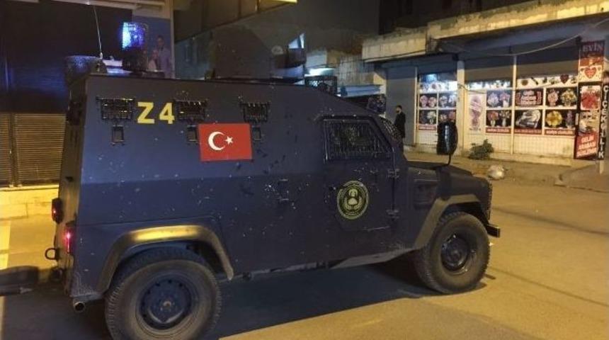 Batman&rsquo;da İş Yerlerine Silahlı Saldırı