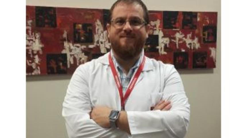 &Ccedil;etintaş, Memorial Antalya Kalp Cerrahisi Ekibine Katıldı