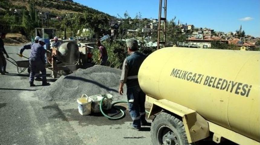 Kıranardı&rsquo;nda Sulama Kanalları Yapılıyor