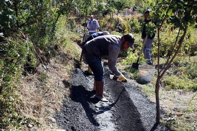 Kıranardı’nda Sulama Kanalları Yapılıyor