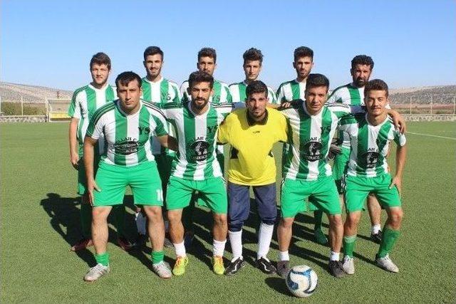 Yavuzelispor Hazırlık Maçında Küçükhavuzspor’u 5-2 Yendi 2