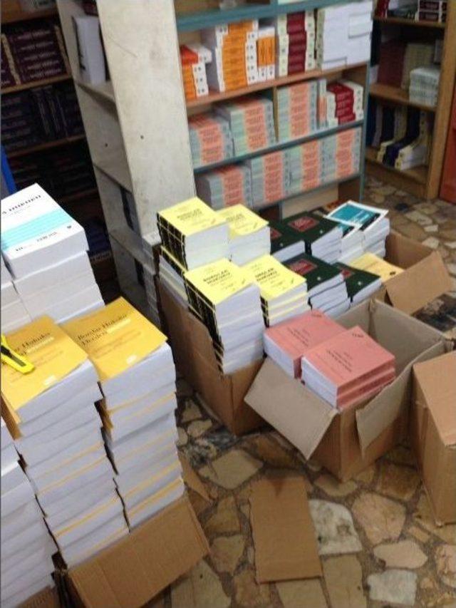 İstanbul’da Korsan Kitap Operasyonu 2