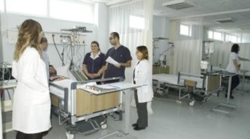 U&uuml; Tıp Fak&uuml;ltesi Kalite Belgesini Yeniledi